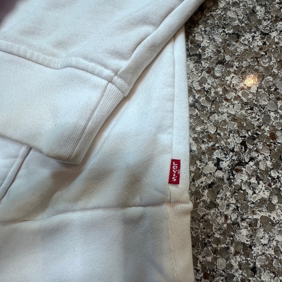 Levi's Men's White and blue quarter zip crewneck - Picture 2 of 9